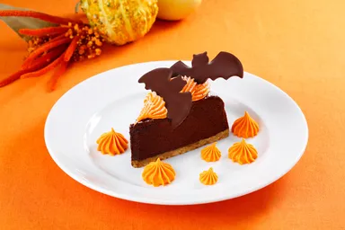 「チョコレートチーズケーキ with パンプキンクリーム」680円(税別)