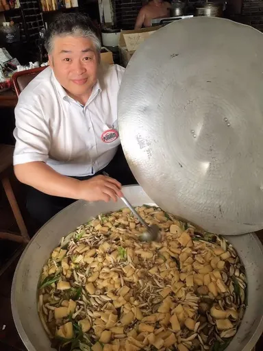 お相撲さんのちゃんこ飯