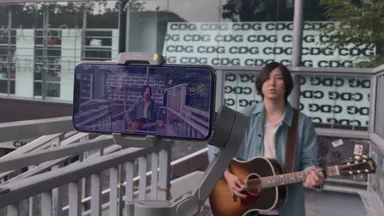 撮影機材はiPhone Xを採用