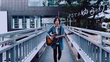 撮影機材はiPhone Xを採用