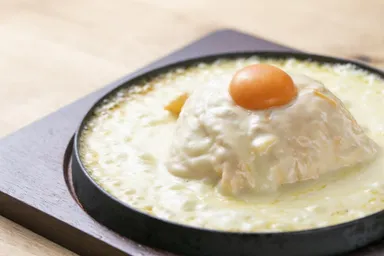 熱あつチーズオムライス(1,300円)