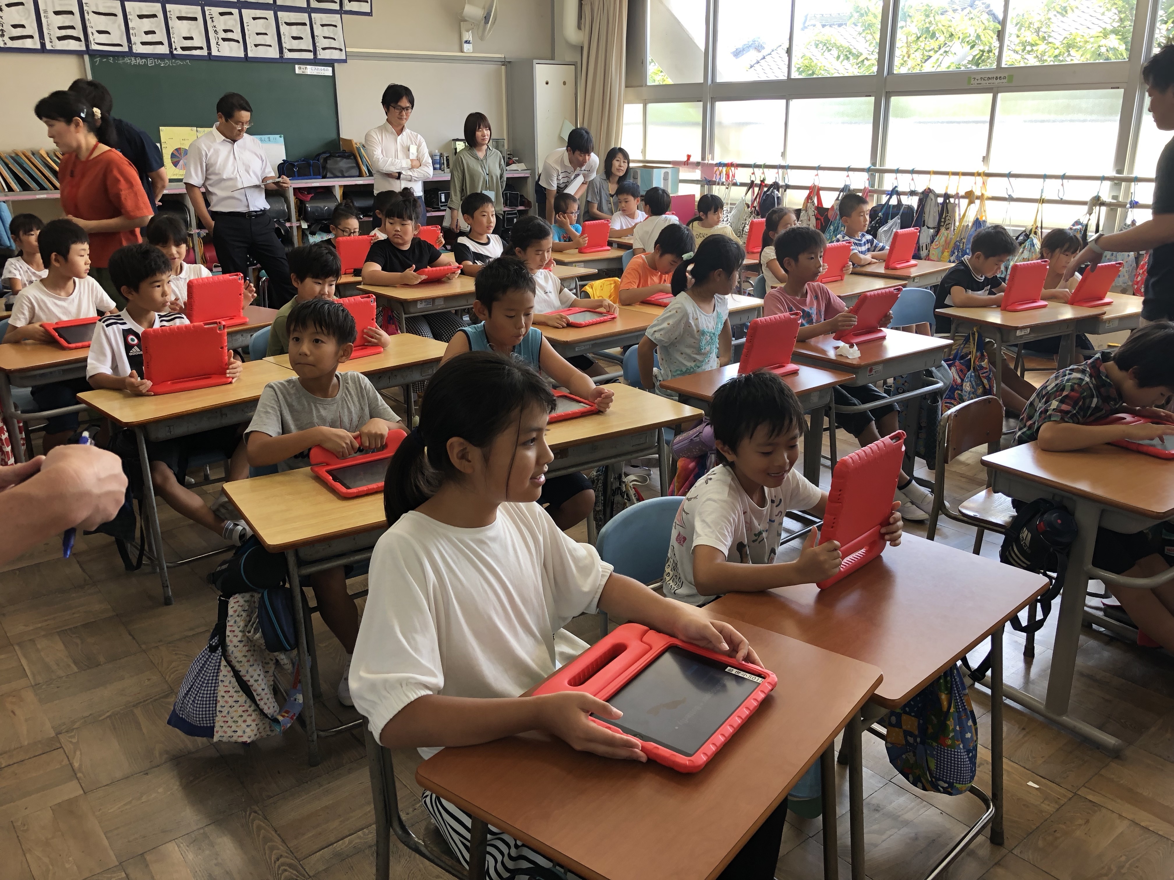 日本の小学校で初となるAR/VR活用授業を桑名市で実施～世界レベルのエンジニアを輩出する教育を日本で～
