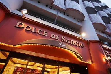 この看板が目印