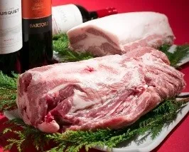 近江牛や犬鳴豚などの食材を活かしたメニュー　イメージ