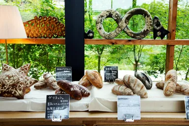 フォーレベーカリー