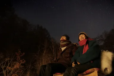 【星野エリア】ケラ池スケートリンク（星空ナイタースケートカップル）