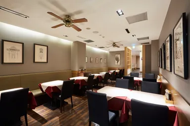 ポンド銀座 -ステーキハウス 听(ポンド)銀座店- 店内