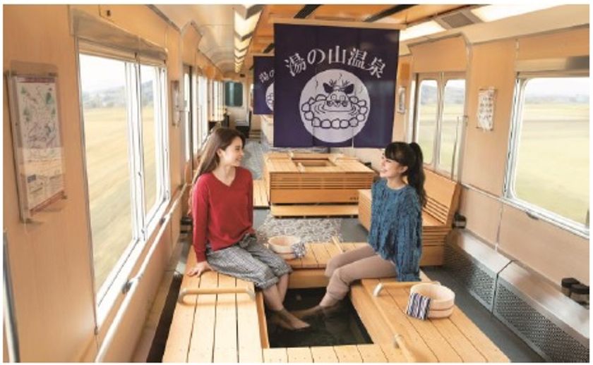 ～癒しの時間を過ごしながら湯の山温泉へ～
近鉄名古屋駅～湯の山温泉駅間で「足湯列車」を運行します！
