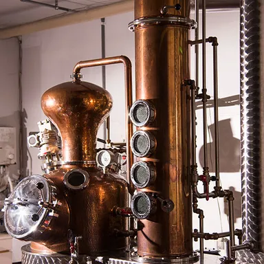 サンクゼールの蒸溜機