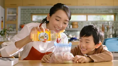 新TVCM「うっとり(鶏)しみうま漬け焼き篇」