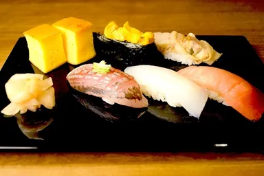 握り本鮪 他五貫