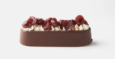 チーズケーキ　ブラックフォレスト