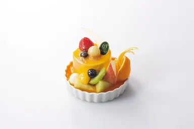 新宿高野 アンジュ　2,200円(＋税)