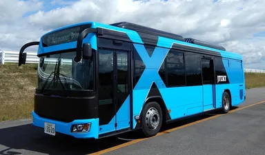 自動運転実験用車両