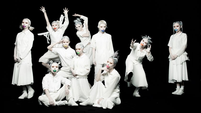 【MUSIC ON! TV（エムオン!）】
快進撃が止まらない！
10人組アイドルグループ、GANG PARADE
メジャー1stアルバムの発売を記念した
エムオン!オリジナル番組を11月13日に放送！