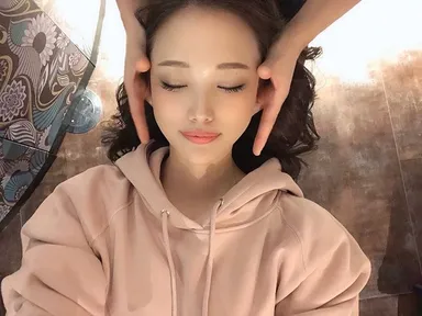 フェイスアップ技術で小顔に♪