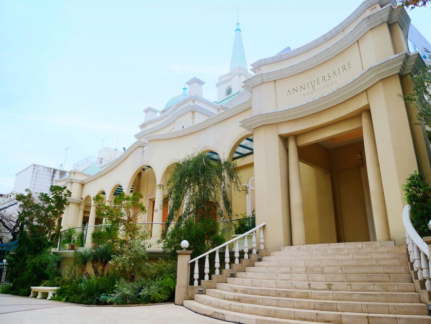 アニヴェルセル 表参道のチャペル広場がリニューアル！
コンセプトは“記念日を祝福するガーデン”。