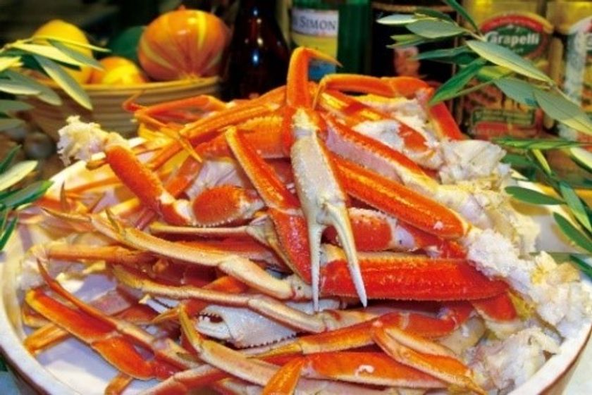 「キャナリィ・ロウ」寝屋川公園店、鶴見緑地店
冬限定！「カニバイキング」を開催
― 贅沢なカニバイキングで冬を満喫 ―