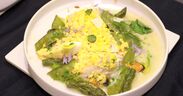 コスケラ風の小鱈、貝のソースと緑黄野菜の付け合わせ11月提供