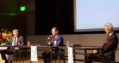 トークセッションの様子