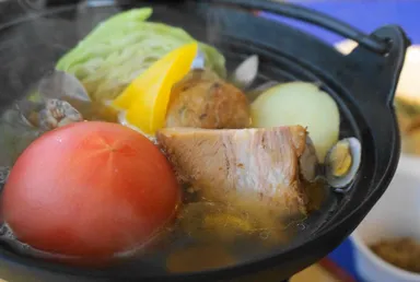 「汽船deおでん」洋風おでん（あさりと豚バラのポルトガル風）