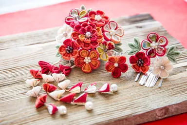 つまみ細工のアクセサリー