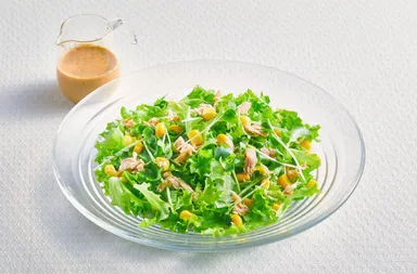 フリンジレタスとツナコーンのごまドレサラダ
