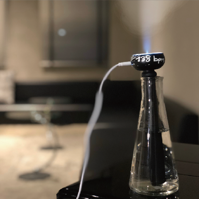 パーソナル空間をアーティスティックに antibac2Kパーソナル卓上加湿器登場！“MAKE YOUR LIFE BETTER WITH  ART”PROJECT始動｜株式会社アンティバックマーケティングのプレスリリース