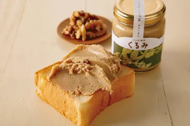 パンにぬるくるみ 130g／￥499(税抜)