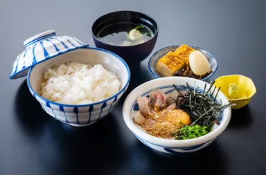 寿司和泉屋の鯛めし_ロゴなし