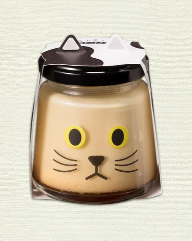 ぶち猫のカスタードプリンのマメちゃん