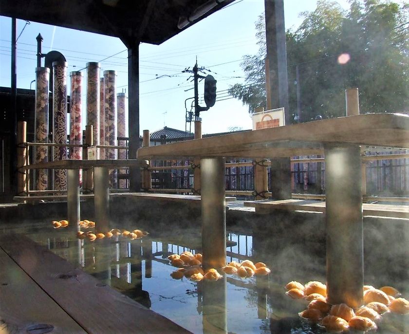 嵐山温泉「駅の足湯」
ゆず湯実施のお知らせ