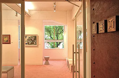 銀座・薔薇画廊　エントランス