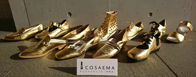 『COSAEMA』ゴールドシューズ
