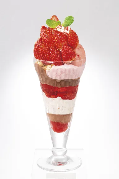 とちおとめとチョコのザ・サンデー