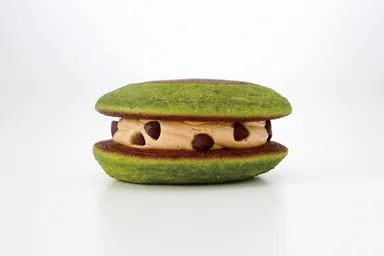 マカロンジャポネ　ほうじ茶