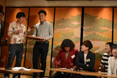 地方の食材を紹介しつつお笑いに変えている