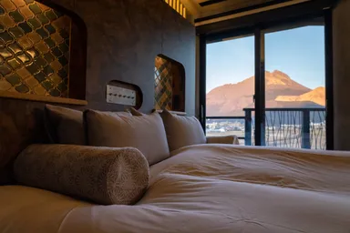 蘭鋳ベッドエリア