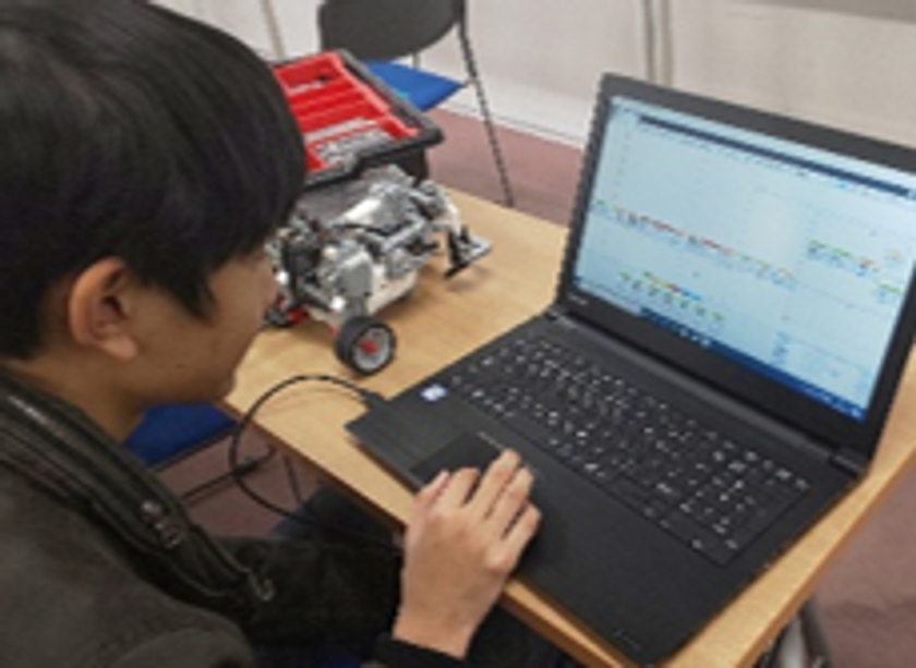 プログラミング教育の実践
～論理的思考・問題解決力を育む授業～
みらい学科プログラミングコース授業公開