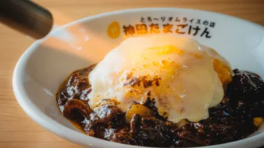 チーズを炙って香ばしさをプラス