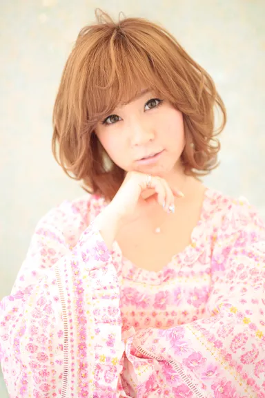 人気読者モデル　水野佐彩さん