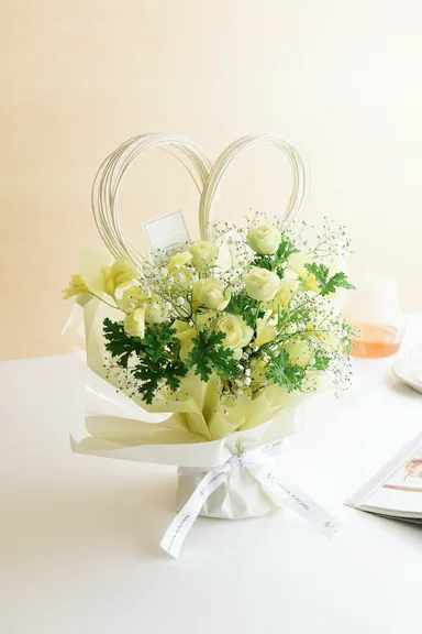 グランドシュシュハート１月花言葉 _日比谷花壇