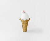 クリーム？ケーキ？しあわせの白い小鳥・ベックがかくれんぼ！写真集『BECKBOOK』発売・記念写真展を2月15日～東京で開催