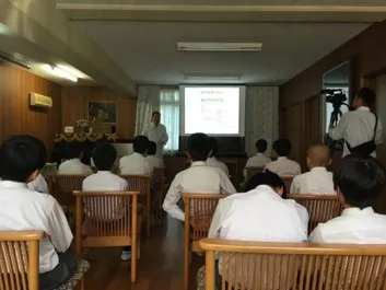 座学の様子(ＮＰＯ日本養殖振興会)
