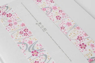 高級感のある布張り表紙