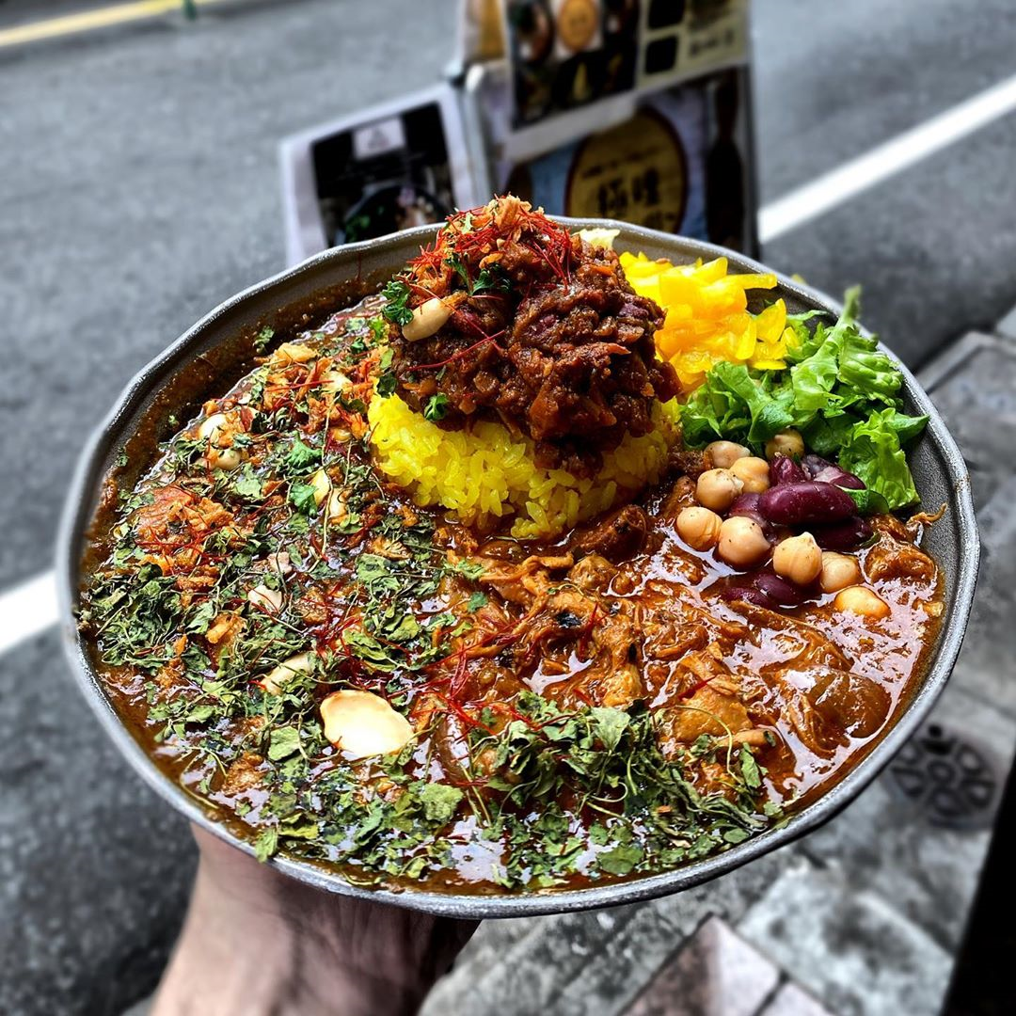 1号店開店からわずか4ケ月。飯田橋で大人気の極上カレー極哩〜GOKURI〜が３号店新橋と４号店日本橋をオープン！