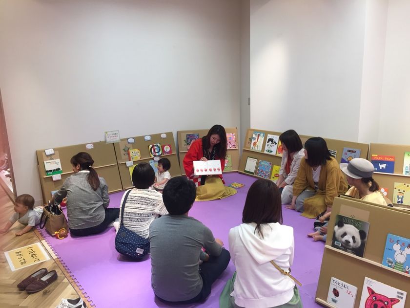 大阪府教育委員会×京阪流通システムズ共催イベント
第5回「えほんのひろば in KUZUHA MALL」を実施