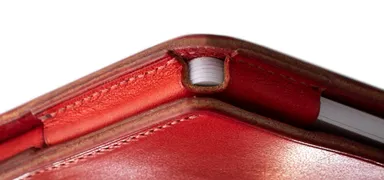 不意のカードの落下を防止