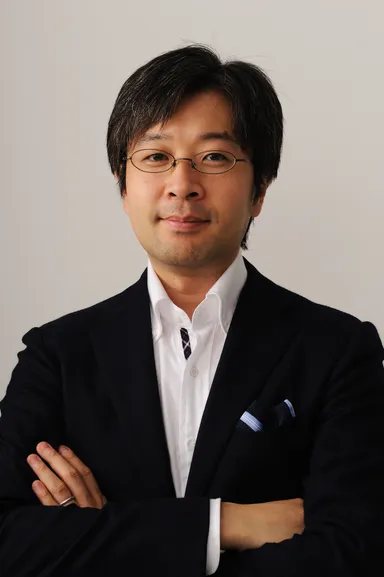 ＜朝比奈一郎＞