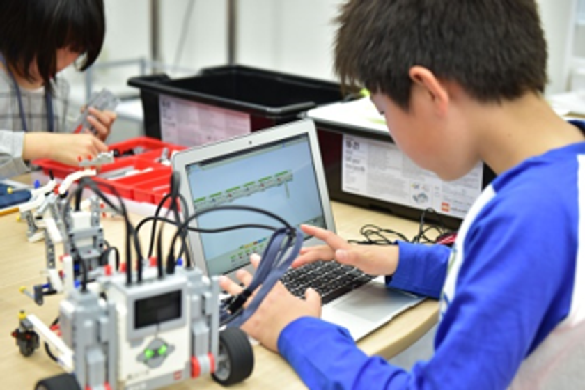 ロボットプログラミング教室「プログラボ」
社会医療法人敬和会と提携し、
4月に大分県初となる「大分鶴崎校」を開校します
～全国47校目、2月から無料体験会を開催～